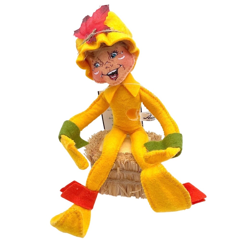 Annalee Dolls 9 Inch Haybale Elf Yellow Fall Harvest Decor New missing pumpkin